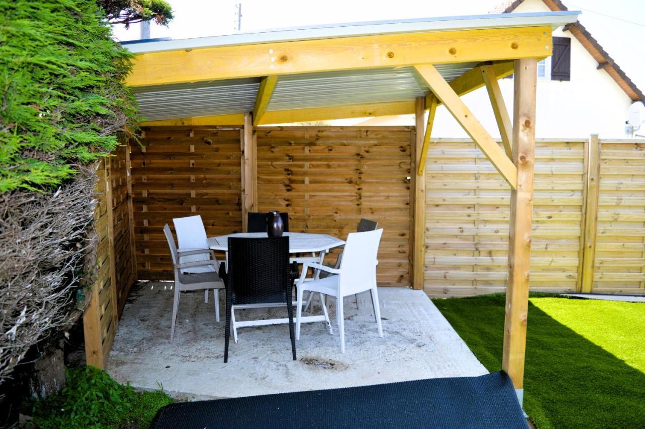 Le Chalet A Hub - Exterieur, Proche De La Plage Asnelles Buitenkant foto